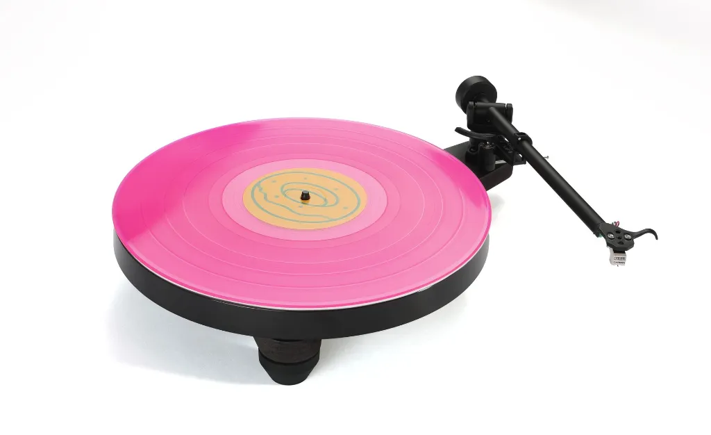 Replay_pinkvinyl_wht bgrnd_9964.webp