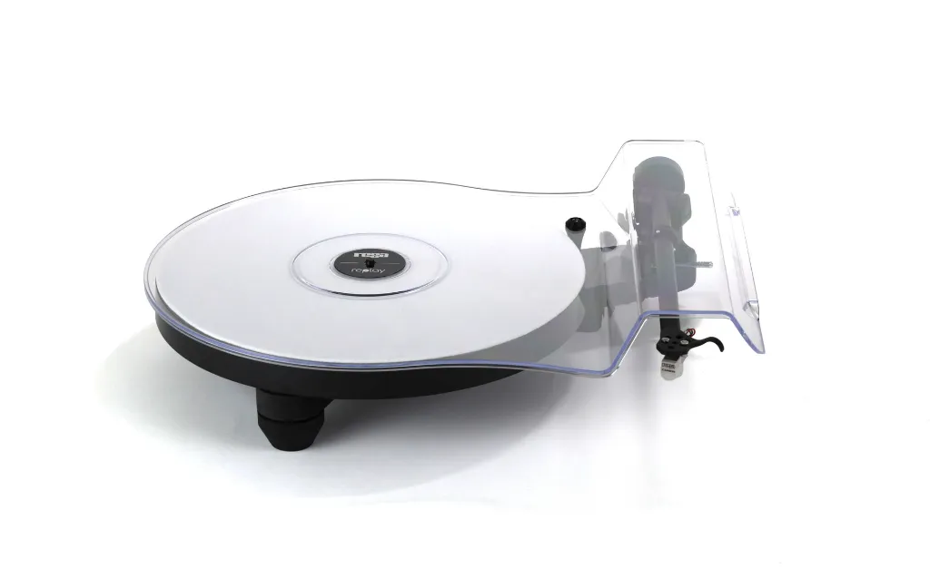 Replay_frontview_9950_edit_2.webp