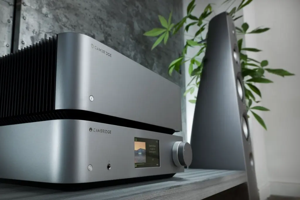 Cambridge Audio EDGE W 6.webp
