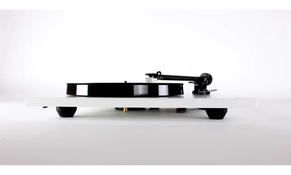 Rega Planar 1 23.webp