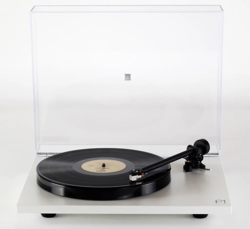 REGA PLANAR 1 PLUS 4.webp