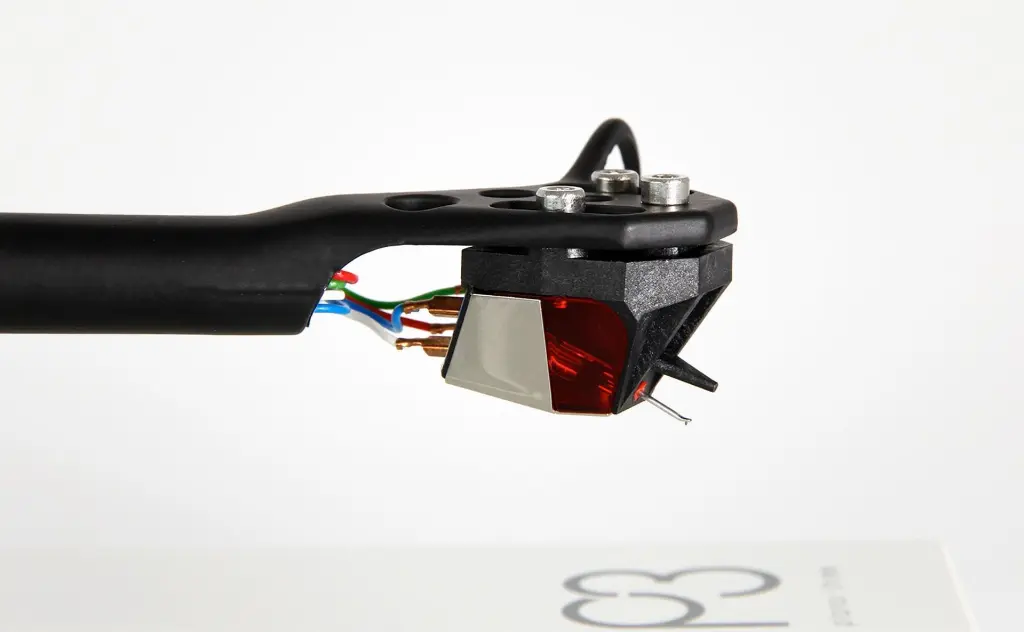 PLANAR 2 – ND3 BLACK 20.webp