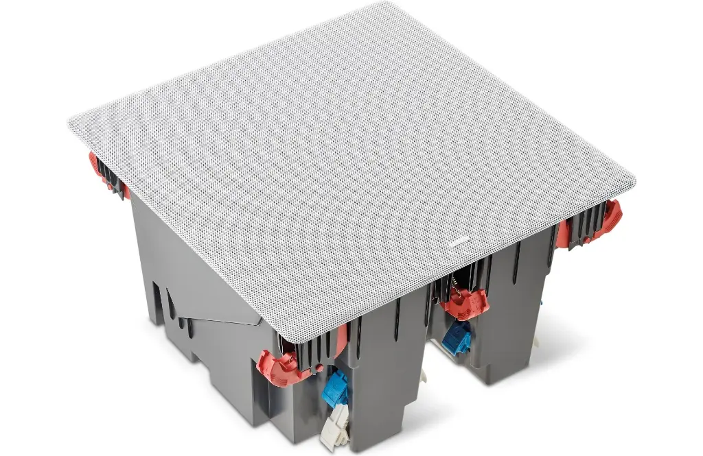 Focal 300 IC LCR5 2.webp