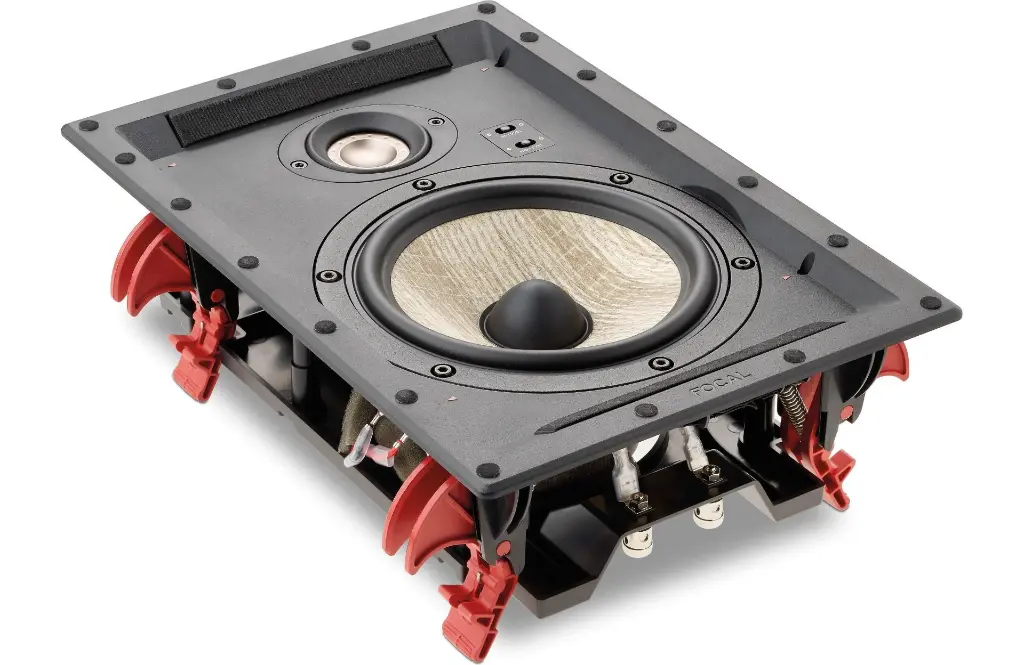 Focal 300 IW6 1.webp