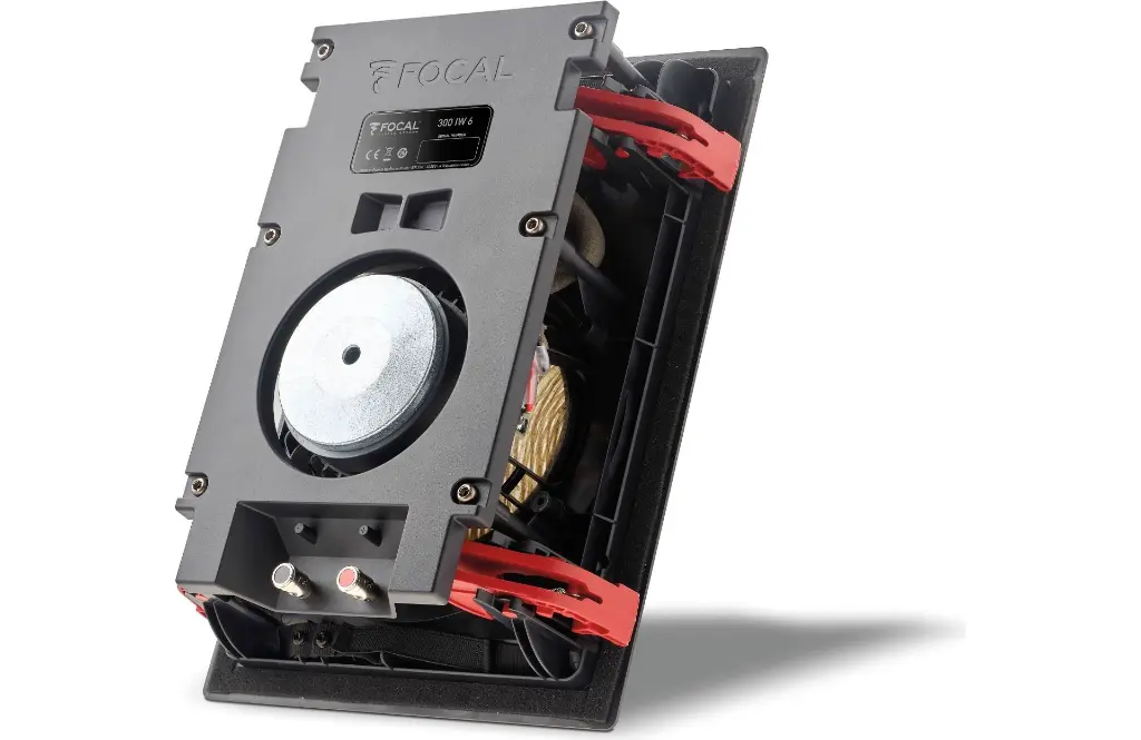 Focal 300 IW6 4.webp