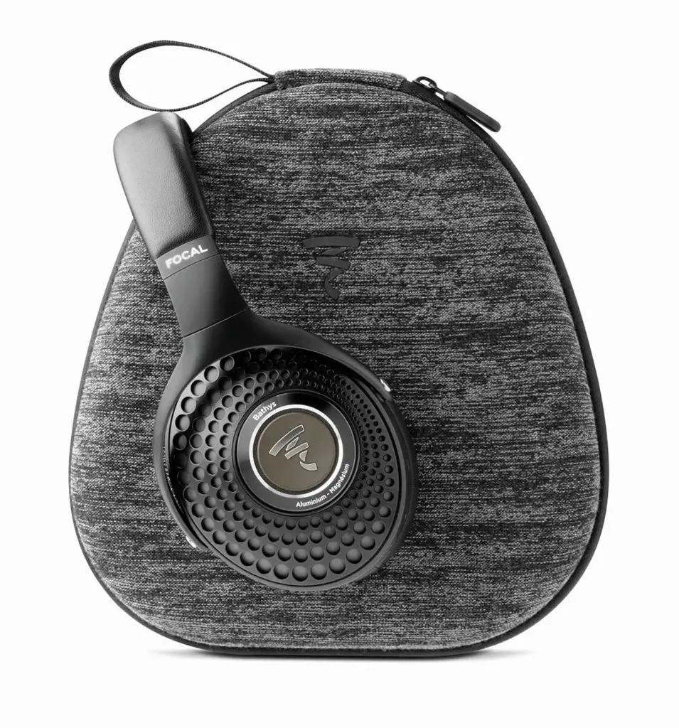 Focal Bathys Deep Black 7.webp