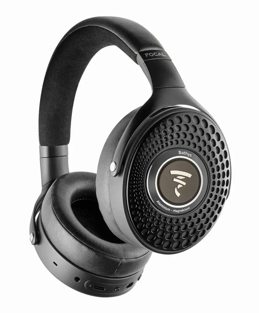 Focal Bathys Deep Black 2.webp