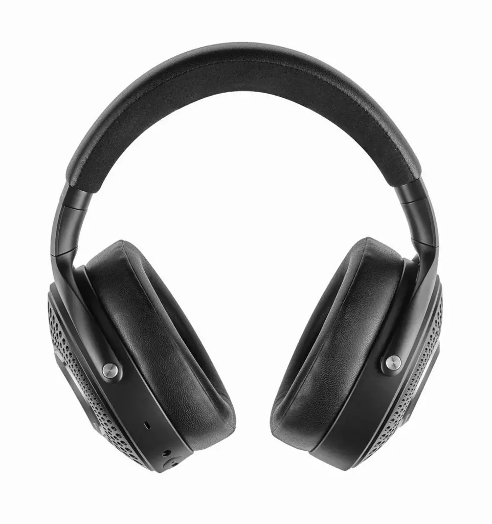 Focal Bathys Deep Black 3.webp