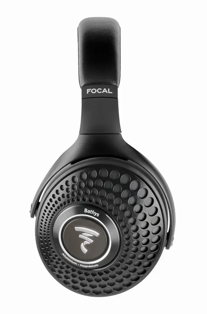 Focal Bathys Deep Black 5.webp