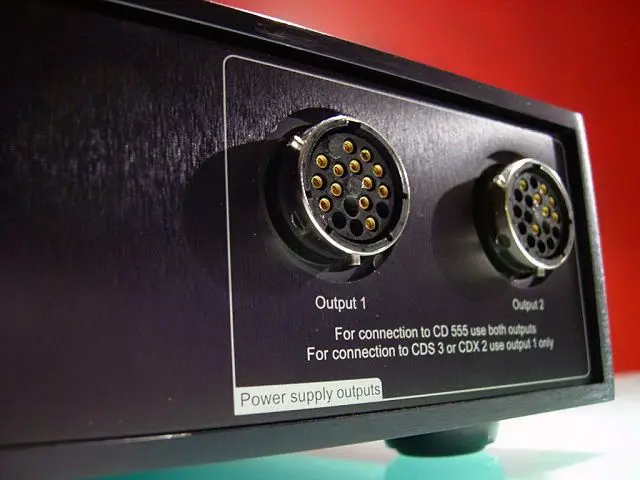 Naim NAPS 555-DR (Classic Finish) 6.webp