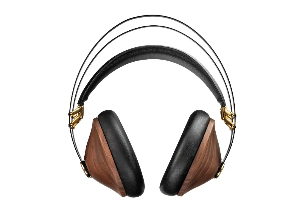 02 - 99 CLASSICS 2ND GEN.webp