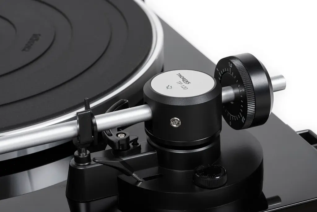 THORENS TD 204 19.webp