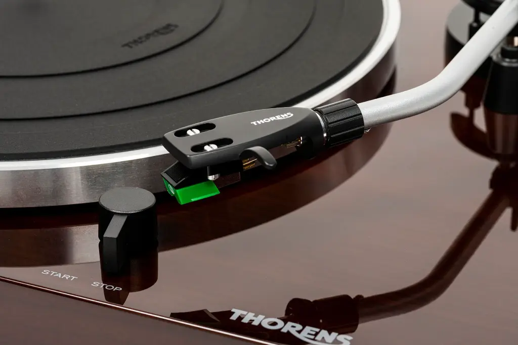 THORENS TD 204 11.webp