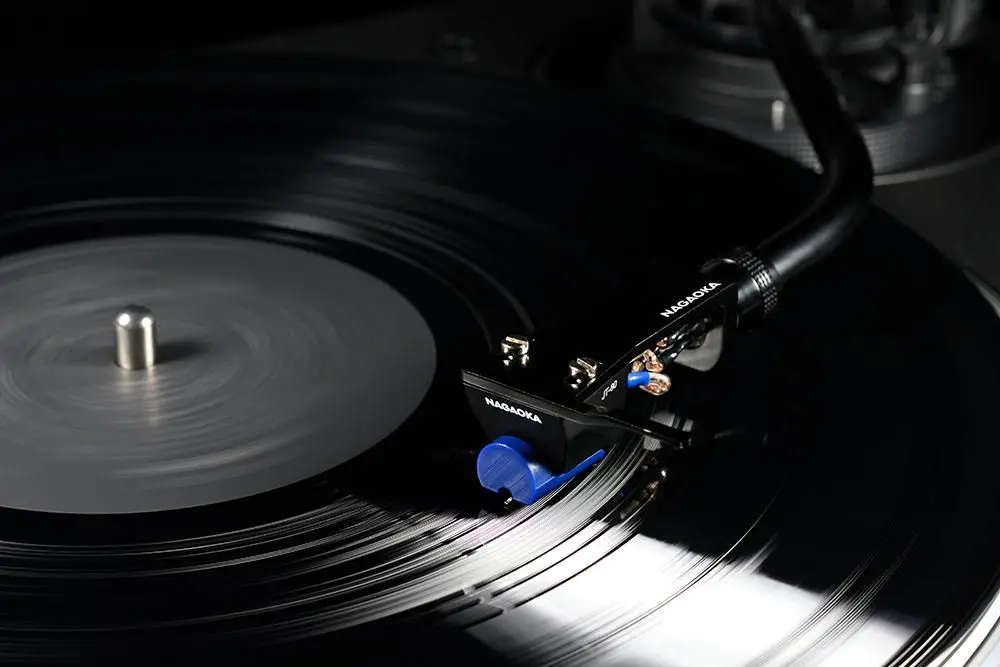 Rega Planar 2 Walnut + Nagaoka JT-80LB 9.webp