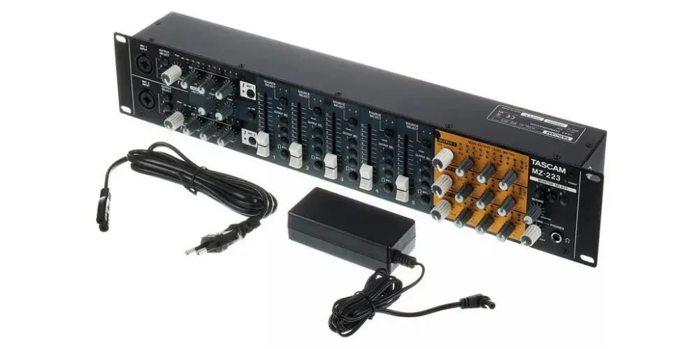 TASCAM MZ-223 4.webp
