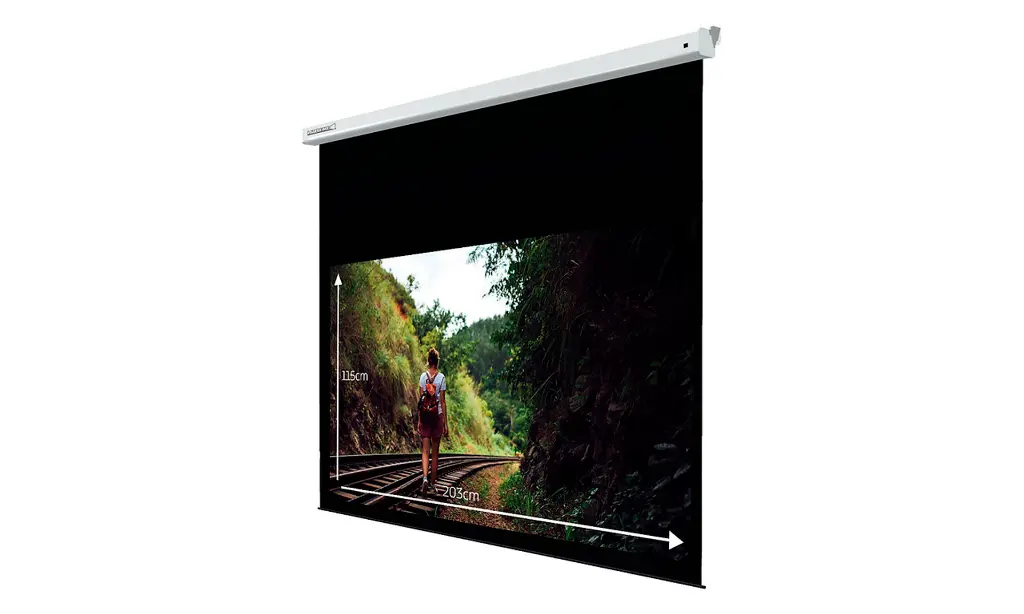 Lumene Embassy HD 2.webp