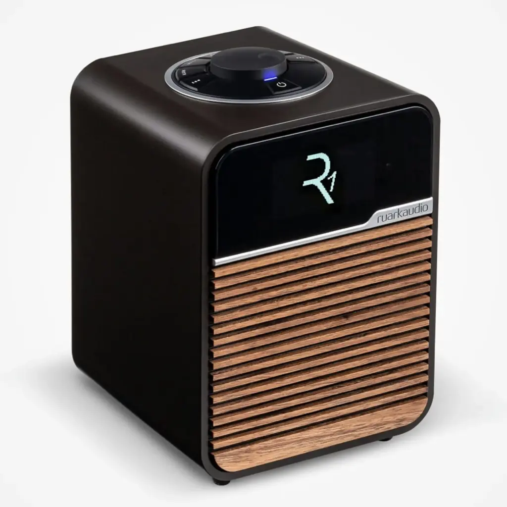 [R1 MK4 ESPRESSO WITH WALNUT GRILLE] Ruark Audio R1 MK4 (Walnut)