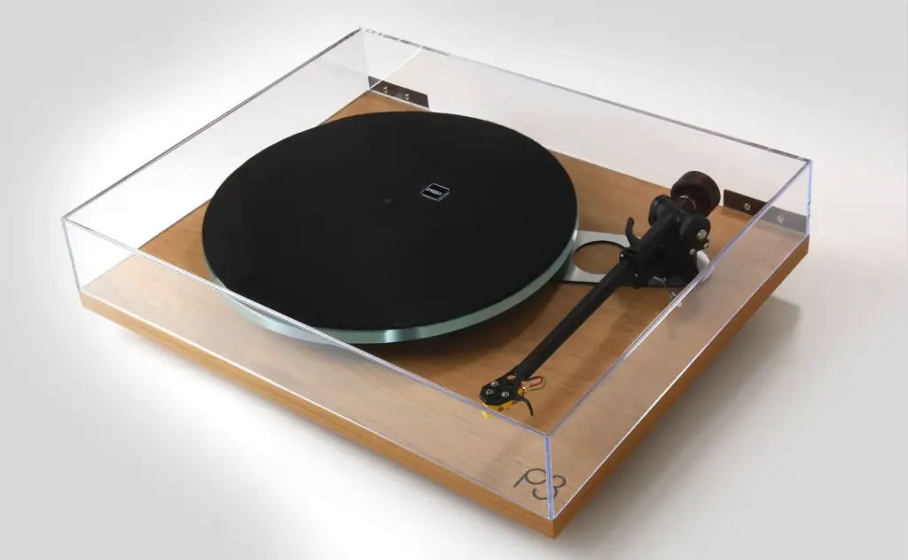 REGA PLANAR 3 (Light Oak)