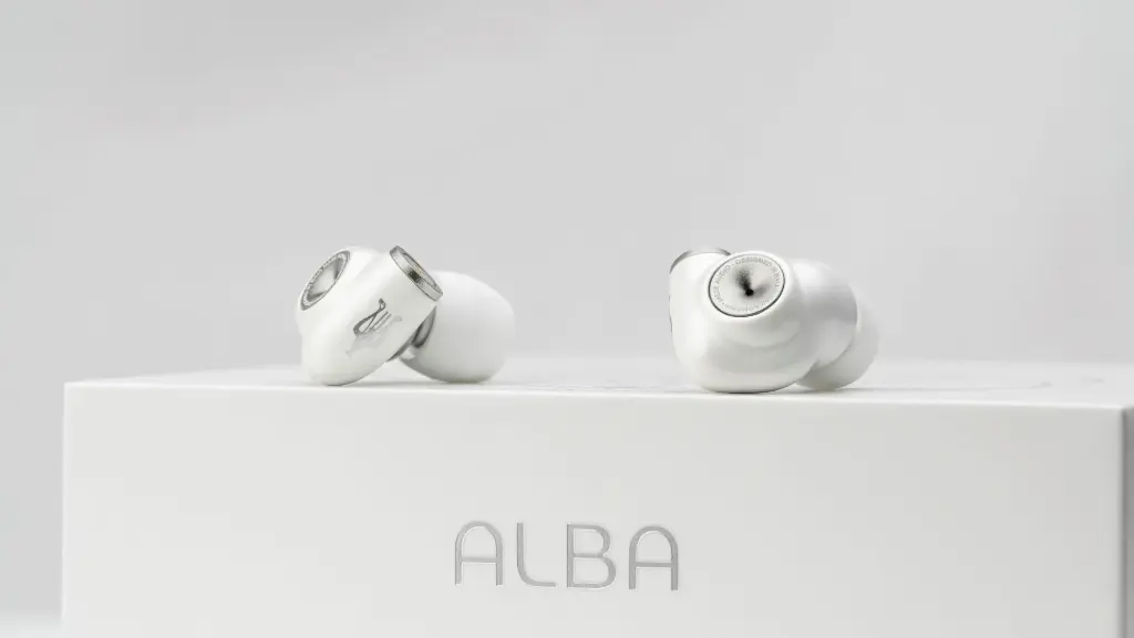 Meze Alba 
