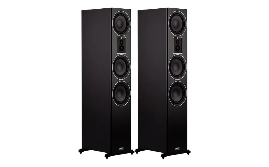 Magnat Signature 607 (Black Satin)