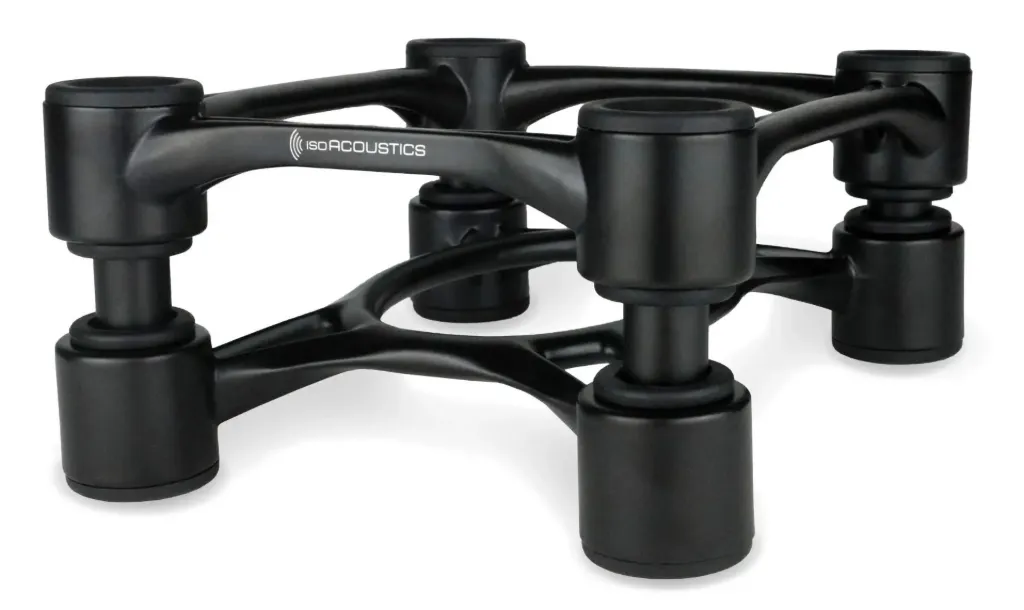 Isoacoustics Aperta