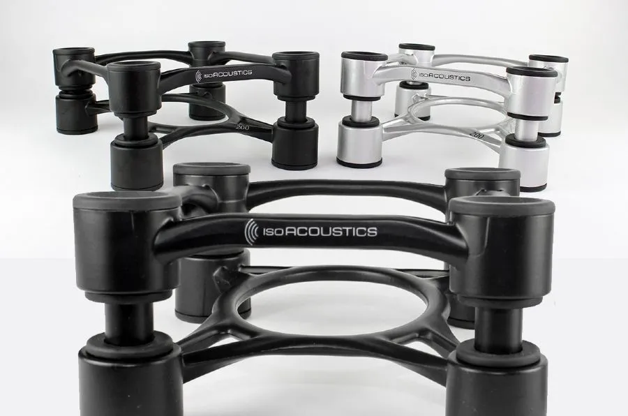 Isoacoustics Aperta 200 (Black)