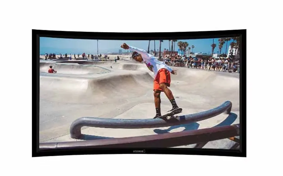 Lumene Movie Palace UHD-4K Curve